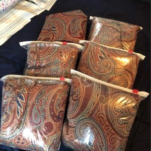 12 Beautiful  curtains